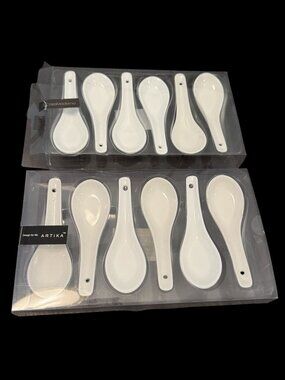 Asian Soup Spoons White Ceramic Porcelain Bouchés Sushi Sauce Appetizers Set